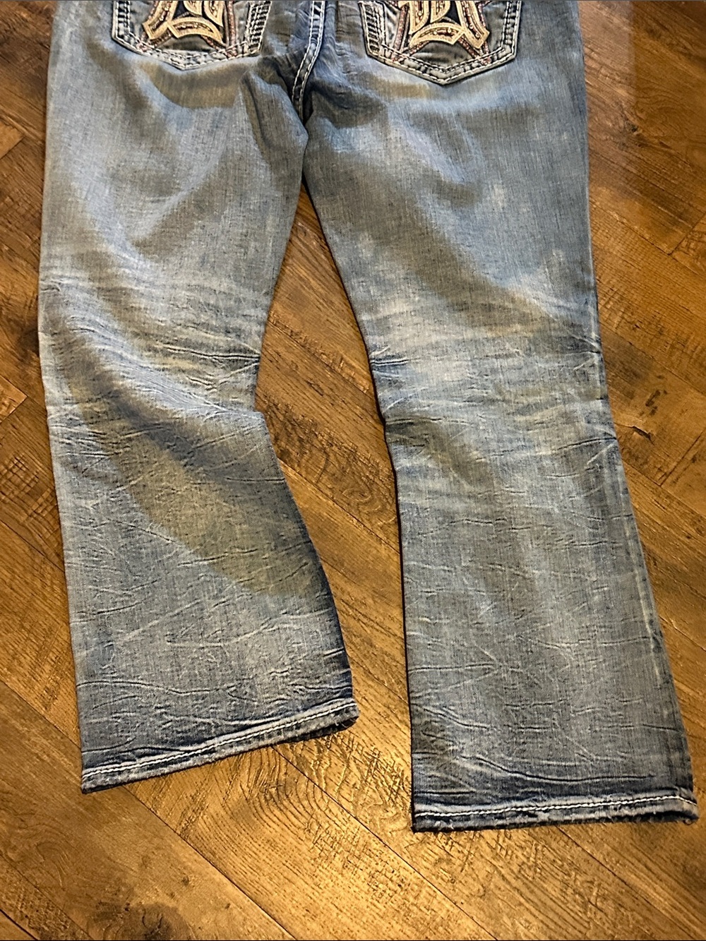 Rock Revival Light Wash Boot Cut Jeans with Embroidered Pocket - Picture 9 of 9